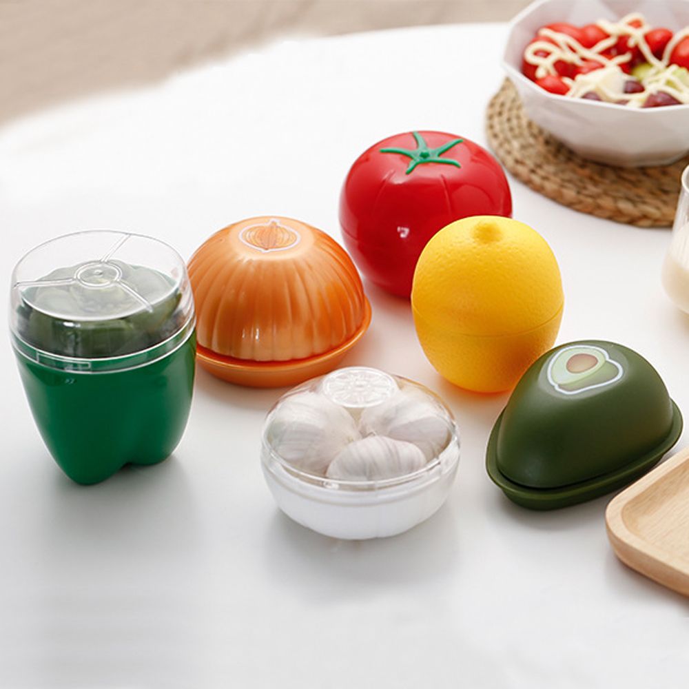 Plastic vegetable crisper