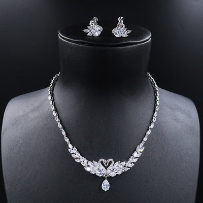 Wedding necklace, earring set.