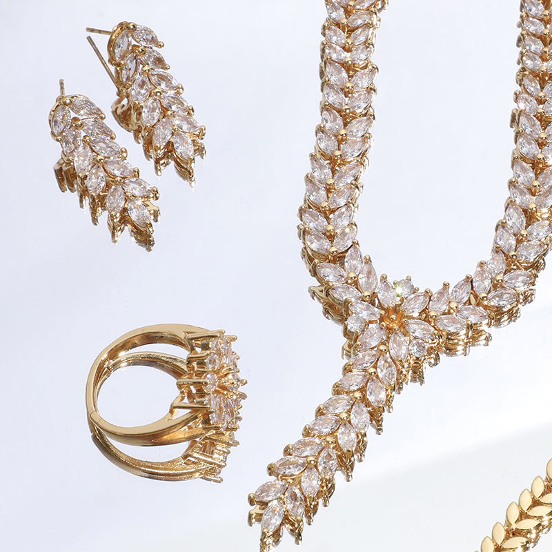 Fashion Jewelry Sets Leaf Shape  Zirconia  For Women
