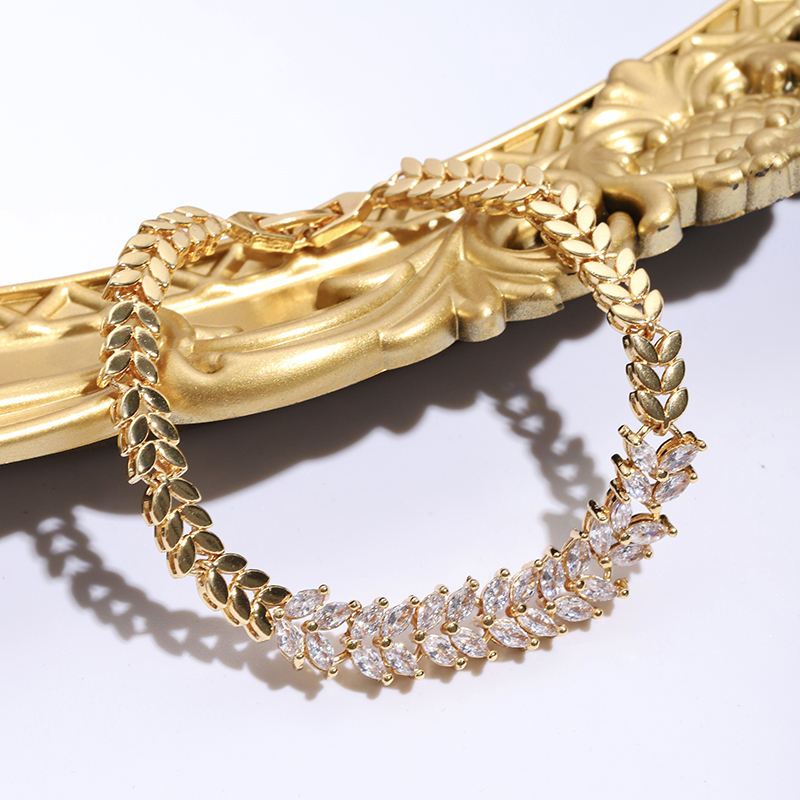 Fashion Jewelry Sets Leaf Shape  Zirconia  For Women